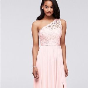 CLOSET CLEAR OUT! David’s Bridal F17063Lace Dress